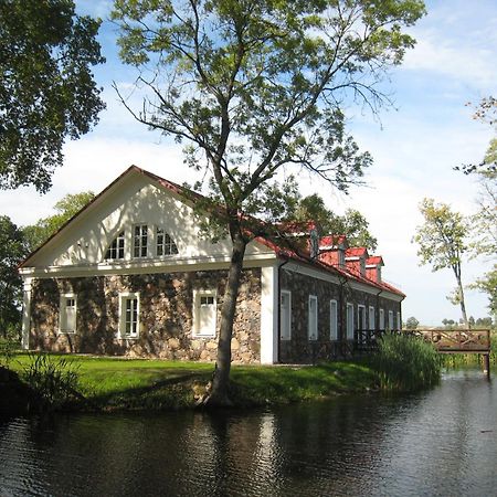 Hotel Bistrampolis Manor Kučiai Exteriér fotografie