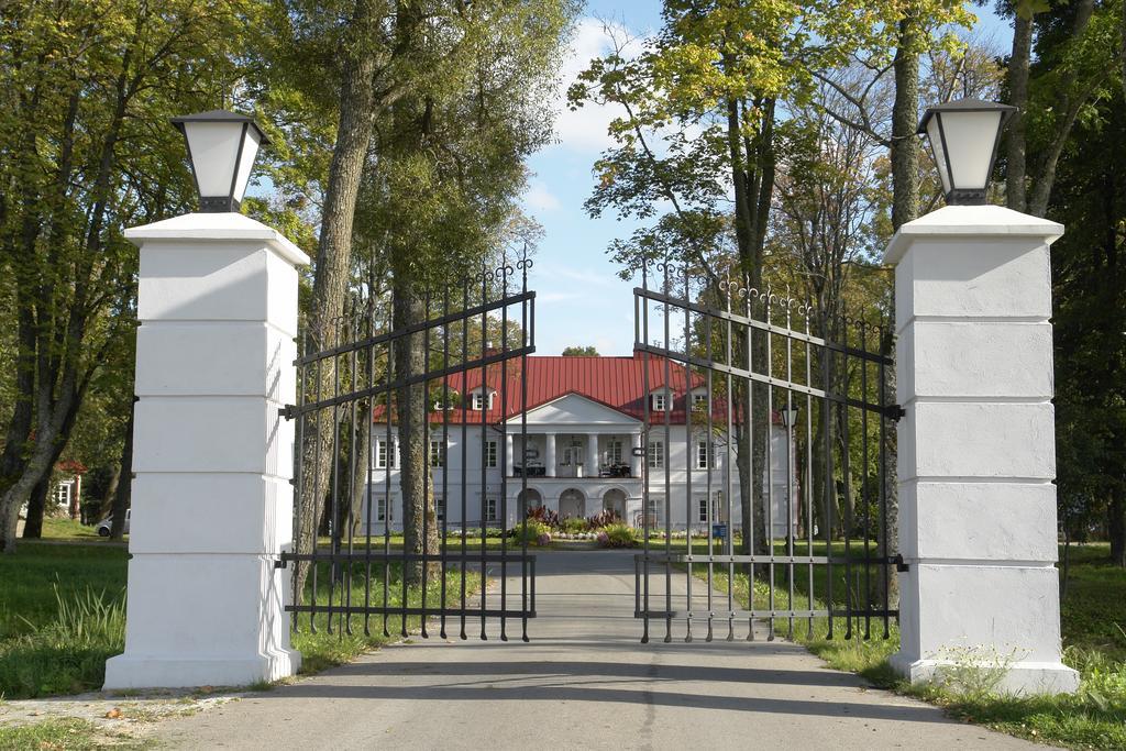 Hotel Bistrampolis Manor Kučiai Exteriér fotografie