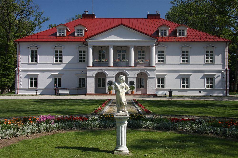 Hotel Bistrampolis Manor Kučiai Exteriér fotografie